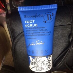 Bloomfield Foot Scrub Soothing Herbal Fruit Extracts & Essential Oils New